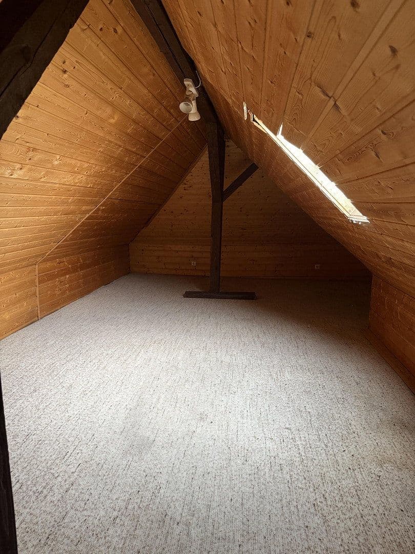 Prenájom domu 195 m², pozemek 235 m², Friedberg (Hessen), Hesensko Prenájom domu 195 m², pozemek 235 m², Friedberg (Hessen), Hesensko