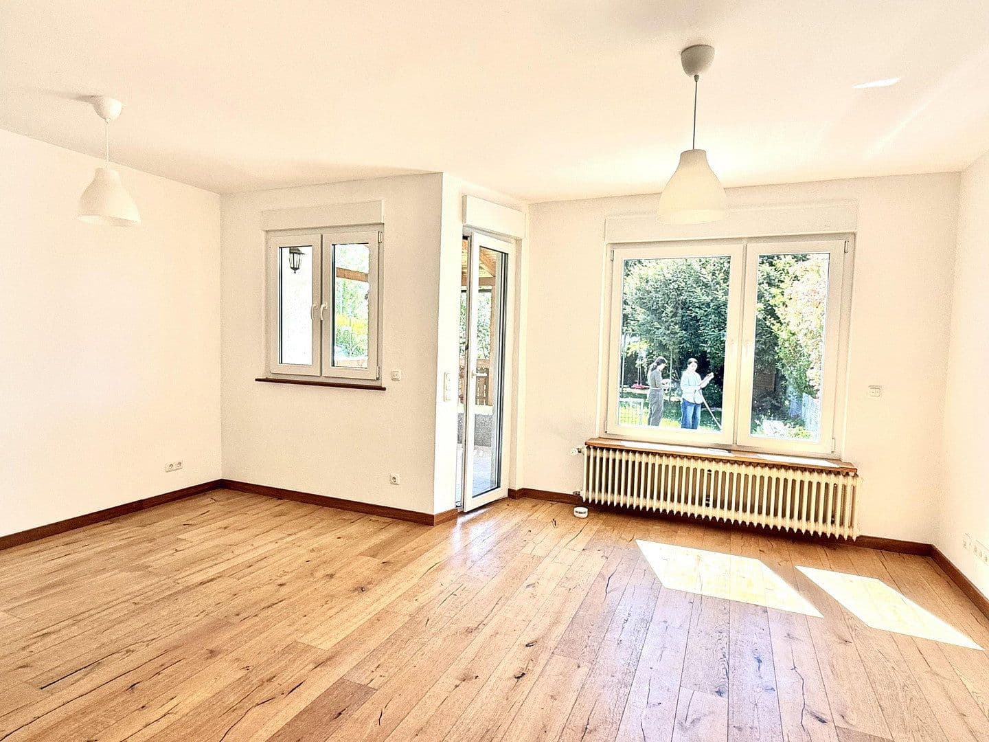 Predaj domu 91 m², pozemek 341 m², Kriftel, Hesensko Predaj domu 91 m², pozemek 341 m², Kriftel, Hesensko