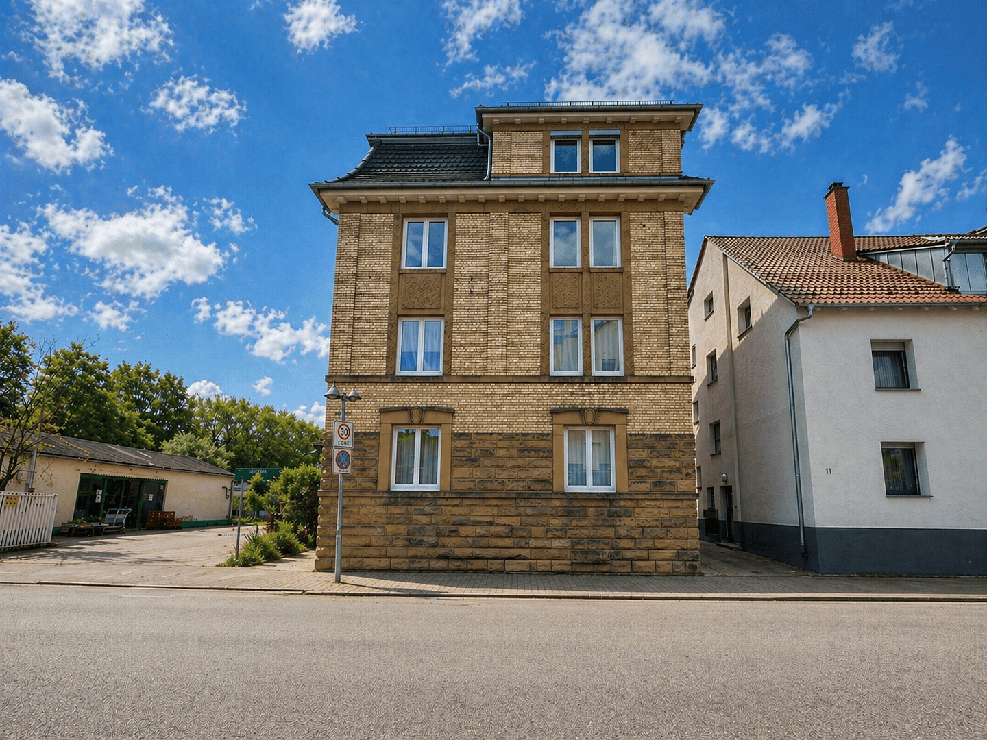 Prenájom bytu 3-izbový 78 m², Achtungstraße 9, Heilbronn, Bádensko-Wurttembersko Prenájom bytu 3-izbový 78 m², Achtungstraße 9, Heilbronn, Bádensko-Wurttembersko