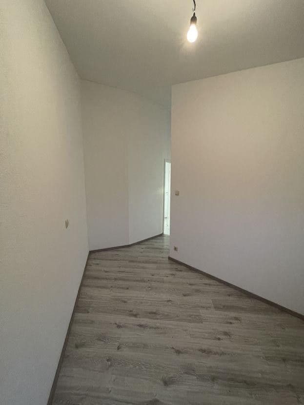 Prenájom bytu 2-izbový 80 m², Flonheim, Porýnie-Falcko Prenájom bytu 2-izbový 80 m², Flonheim, Porýnie-Falcko