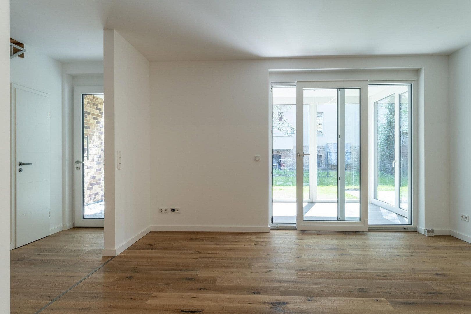 Predaj bytu 3-izbový 104 m², Halle, Sasko-Anhaltsko Predaj bytu 3-izbový 104 m², Halle, Sasko-Anhaltsko