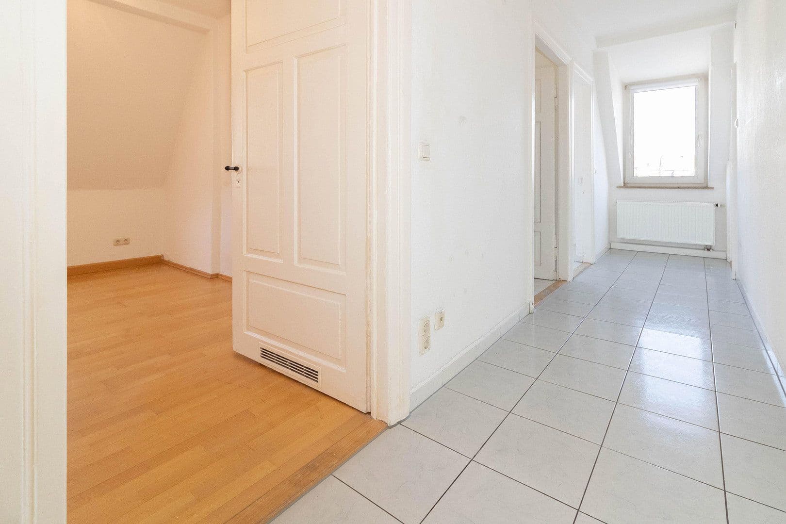 Predaj domu 410 m², pozemek 230 m², Augsburg, Bavorsko Predaj domu 410 m², pozemek 230 m², Augsburg, Bavorsko
