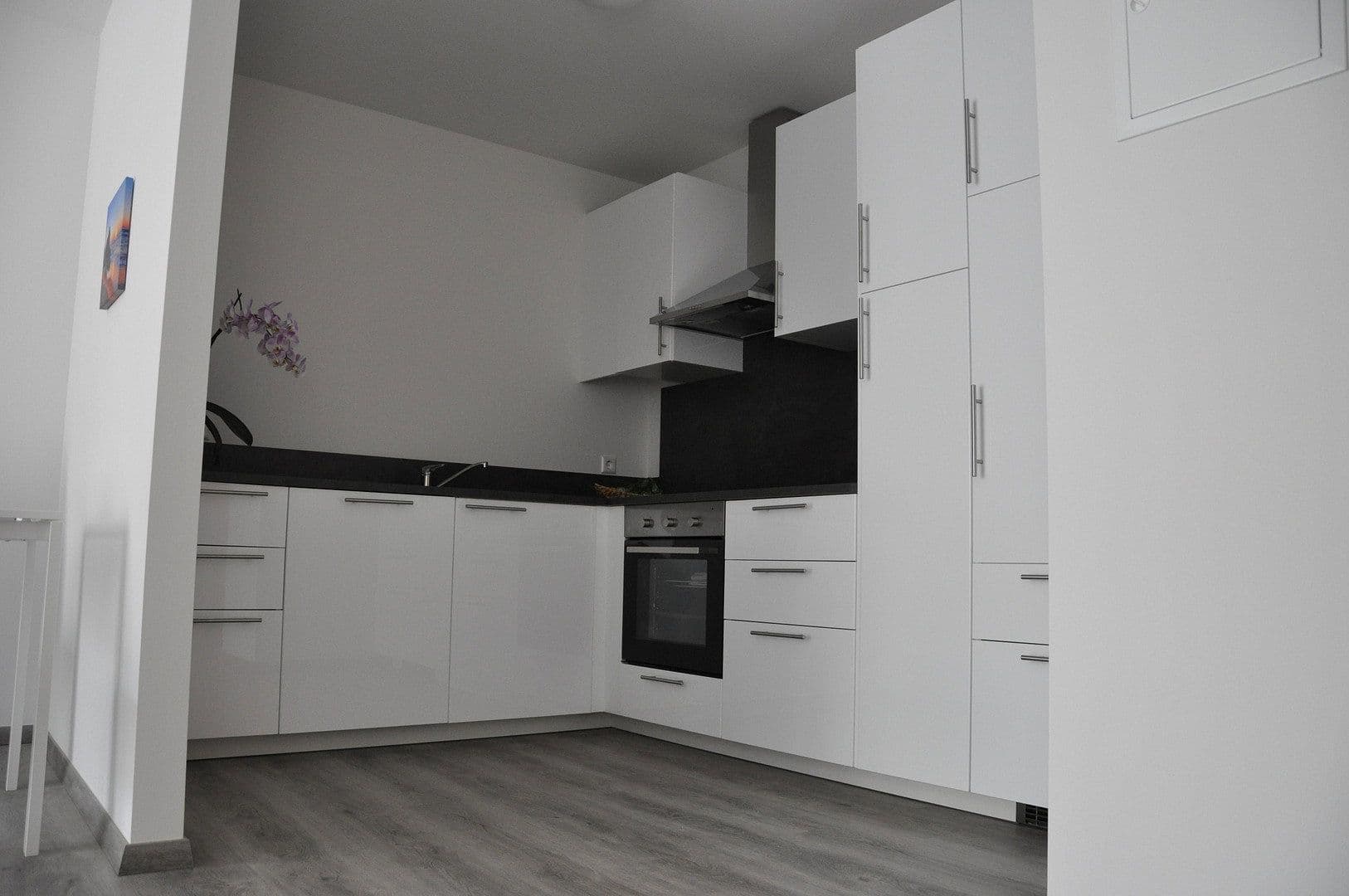 Prenájom bytu 2-izbový 38 m², Bad Friedrichshall, Bádensko-Wurttembersko Prenájom bytu 2-izbový 38 m², Bad Friedrichshall, Bádensko-Wurttembersko