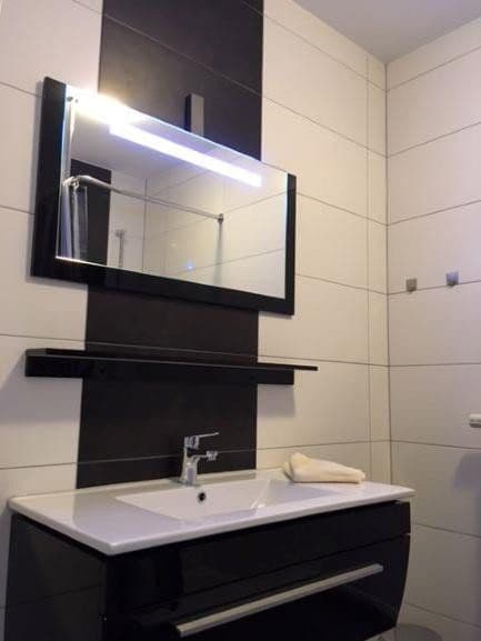 Prenájom bytu 2-izbový 38 m², Bad Friedrichshall, Bádensko-Wurttembersko Prenájom bytu 2-izbový 38 m², Bad Friedrichshall, Bádensko-Wurttembersko