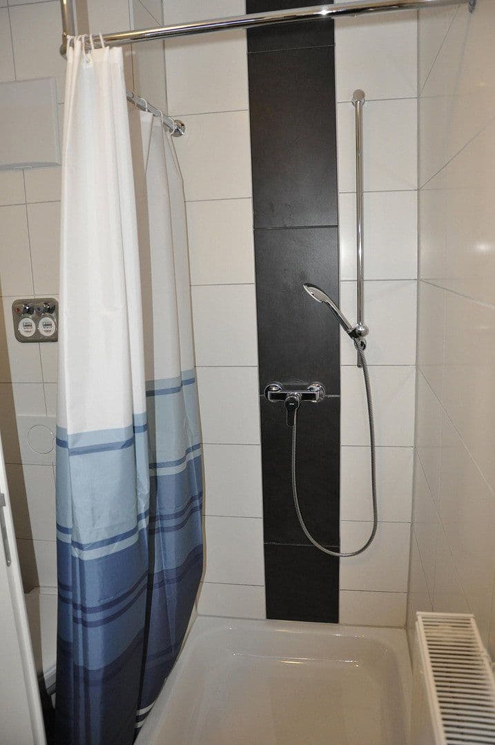 Prenájom bytu 2-izbový 38 m², Bad Friedrichshall, Bádensko-Wurttembersko Prenájom bytu 2-izbový 38 m², Bad Friedrichshall, Bádensko-Wurttembersko