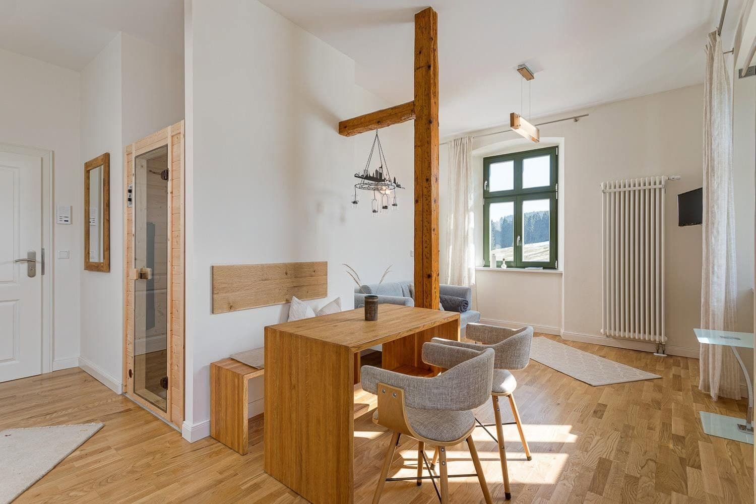 Predaj domu 377 m², pozemek 20.000 m², Eibenstock, Sasko Predaj domu 377 m², pozemek 20.000 m², Eibenstock, Sasko