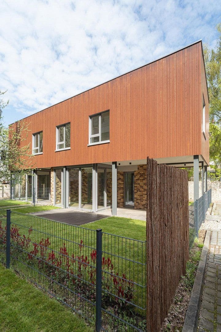 Predaj bytu 3-izbový 114 m², Halle, Sasko-Anhaltsko Predaj bytu 3-izbový 114 m², Halle, Sasko-Anhaltsko