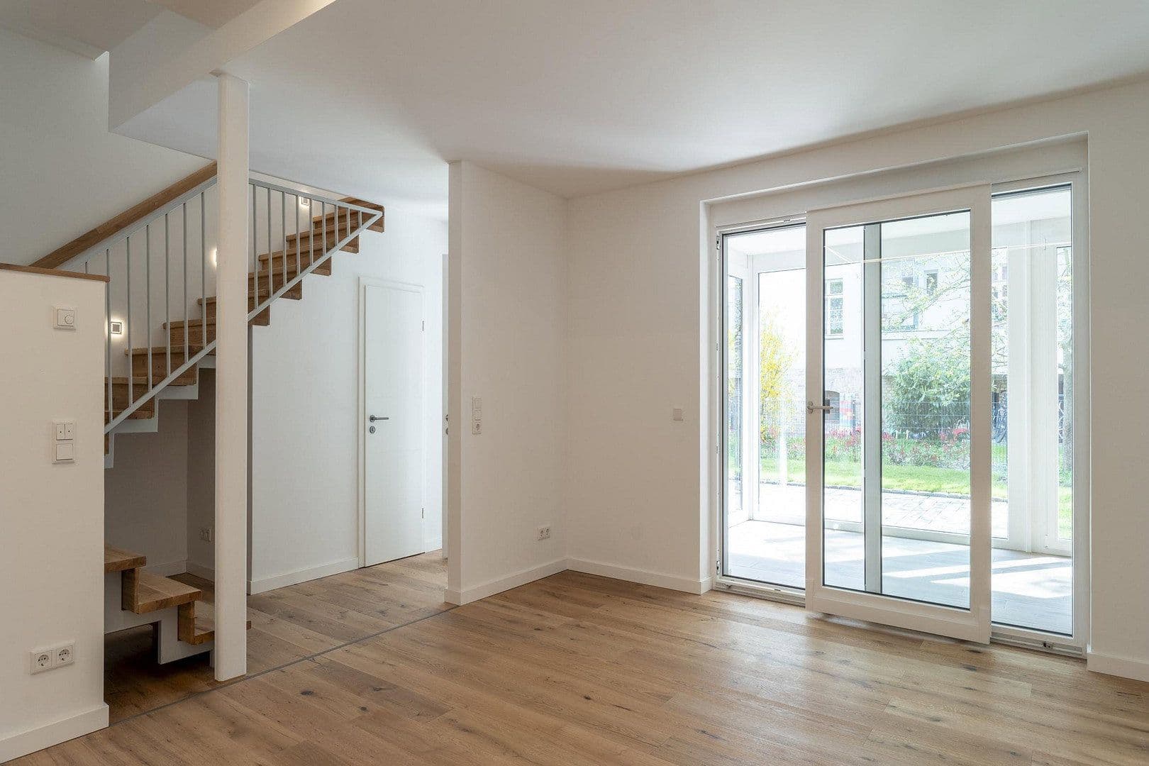 Predaj bytu 3-izbový 114 m², Halle, Sasko-Anhaltsko Predaj bytu 3-izbový 114 m², Halle, Sasko-Anhaltsko