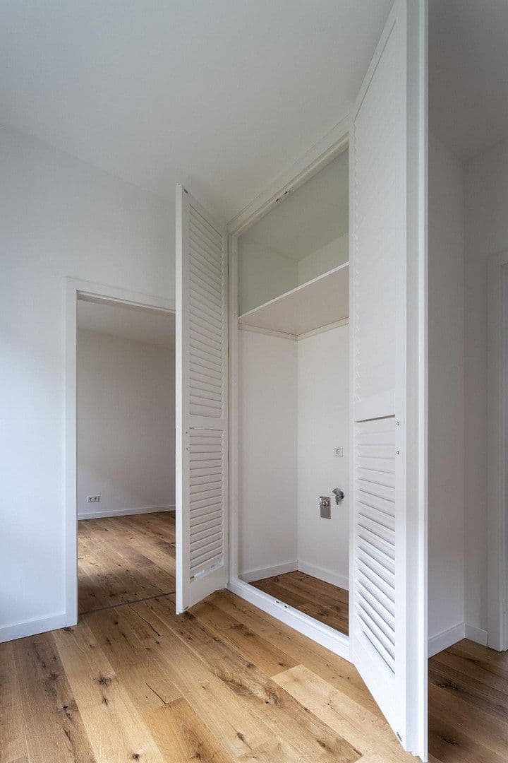 Predaj bytu 3-izbový 114 m², Halle, Sasko-Anhaltsko Predaj bytu 3-izbový 114 m², Halle, Sasko-Anhaltsko