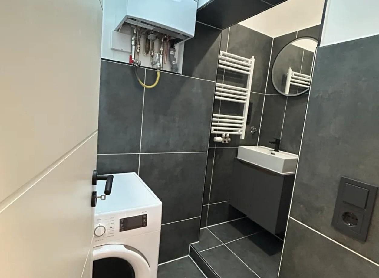 Prenájom bytu 1-izbový 50 m², Kranichsteinerstraße 21, Frankfurt am Main, Hesensko Prenájom bytu 1-izbový 50 m², Kranichsteinerstraße 21, Frankfurt am Main, Hesensko
