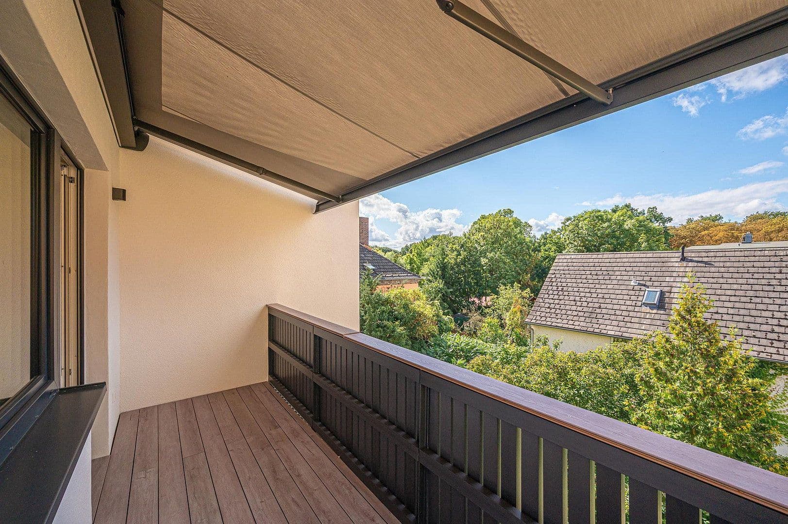 Predaj bytu 2-izbový 64 m², Leydenallee 37, Berlin, Berlín Predaj bytu 2-izbový 64 m², Leydenallee 37, Berlin, Berlín