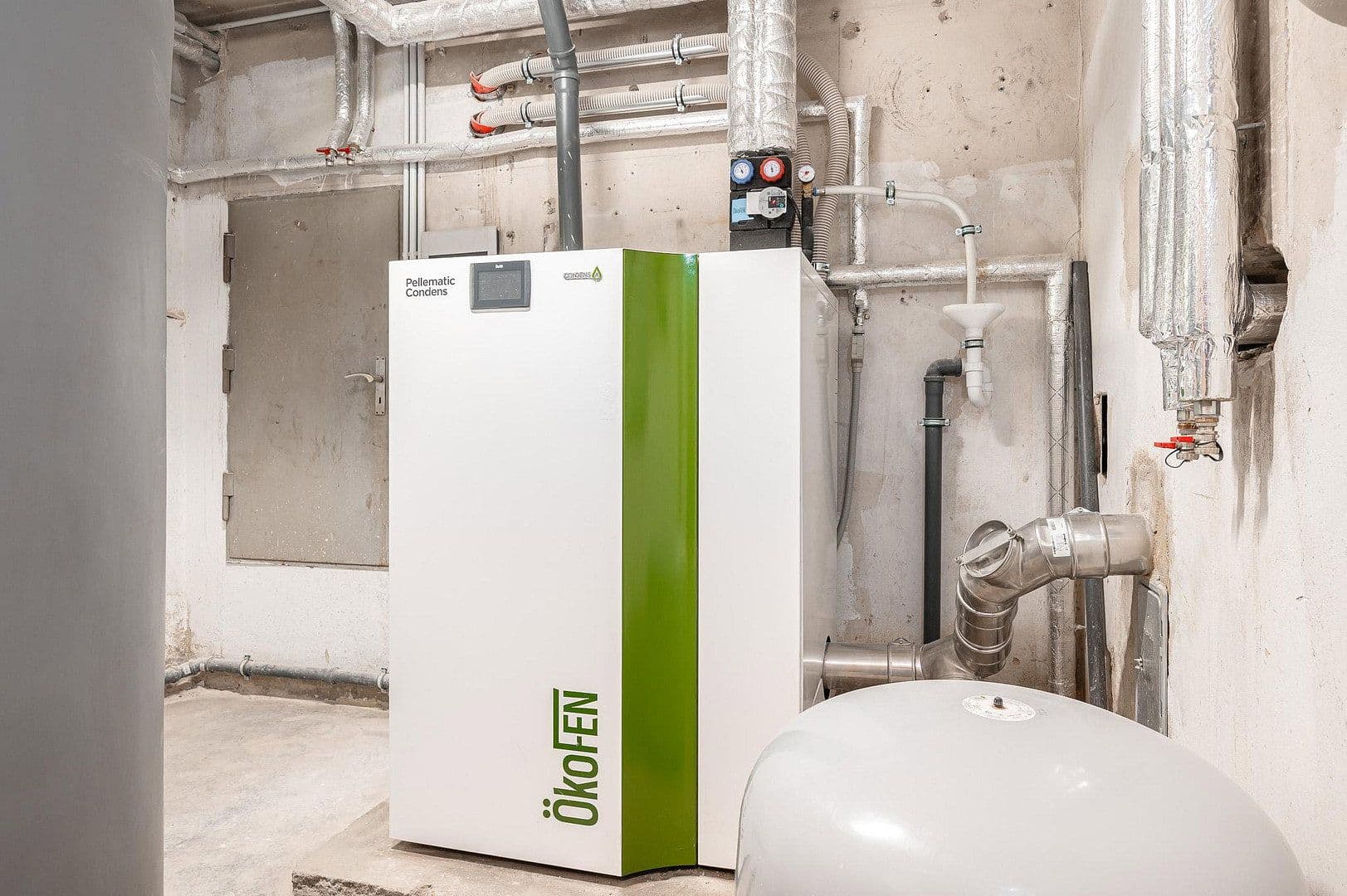 Predaj bytu 2-izbový 64 m², Leydenallee 37, Berlin, Berlín Predaj bytu 2-izbový 64 m², Leydenallee 37, Berlin, Berlín