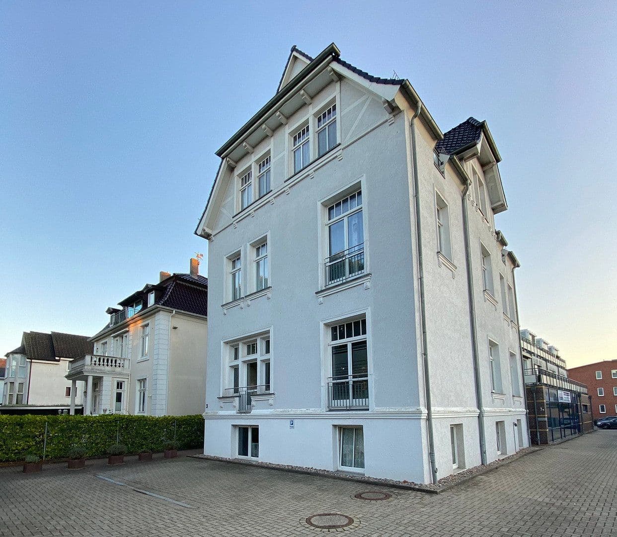 Prenájom bytu 4-izbový 103 m², Bad Oldesloe, Šlezvicko-Holštajnsko Prenájom bytu 4-izbový 103 m², Bad Oldesloe, Šlezvicko-Holštajnsko