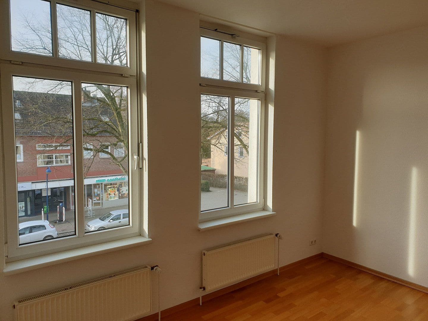 Prenájom bytu 4-izbový 103 m², Bad Oldesloe, Šlezvicko-Holštajnsko Prenájom bytu 4-izbový 103 m², Bad Oldesloe, Šlezvicko-Holštajnsko