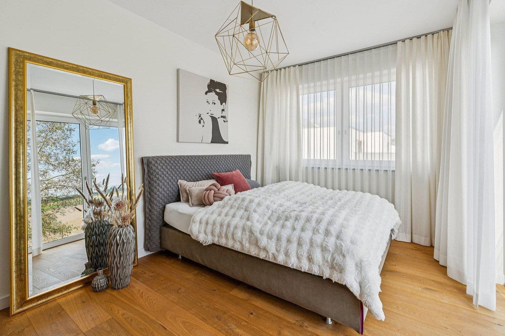 Predaj domu 285 m², pozemek 563 m², Ulm, Bádensko-Wurttembersko Predaj domu 285 m², pozemek 563 m², Ulm, Bádensko-Wurttembersko