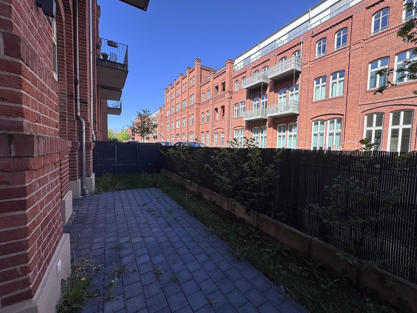 Prenájom bytu 3-izbový 96 m², Berlin, Berlín Prenájom bytu 3-izbový 96 m², Berlin, Berlín