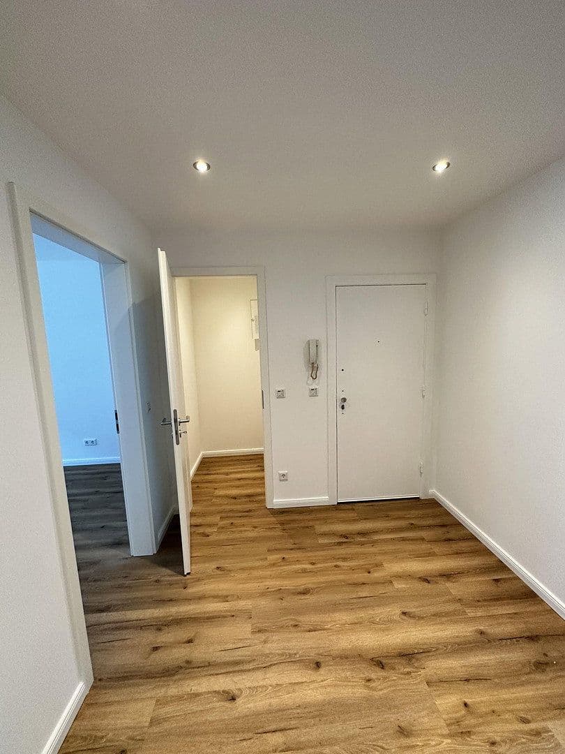 Prenájom bytu 3-izbový 73 m², Hamburg, Hamburg Prenájom bytu 3-izbový 73 m², Hamburg, Hamburg