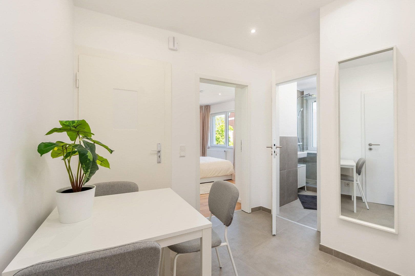 Prenájom bytu 39 m², Düsseldorf, Severné Porýnie - Westfálsko Prenájom bytu 39 m², Düsseldorf, Severné Porýnie - Westfálsko