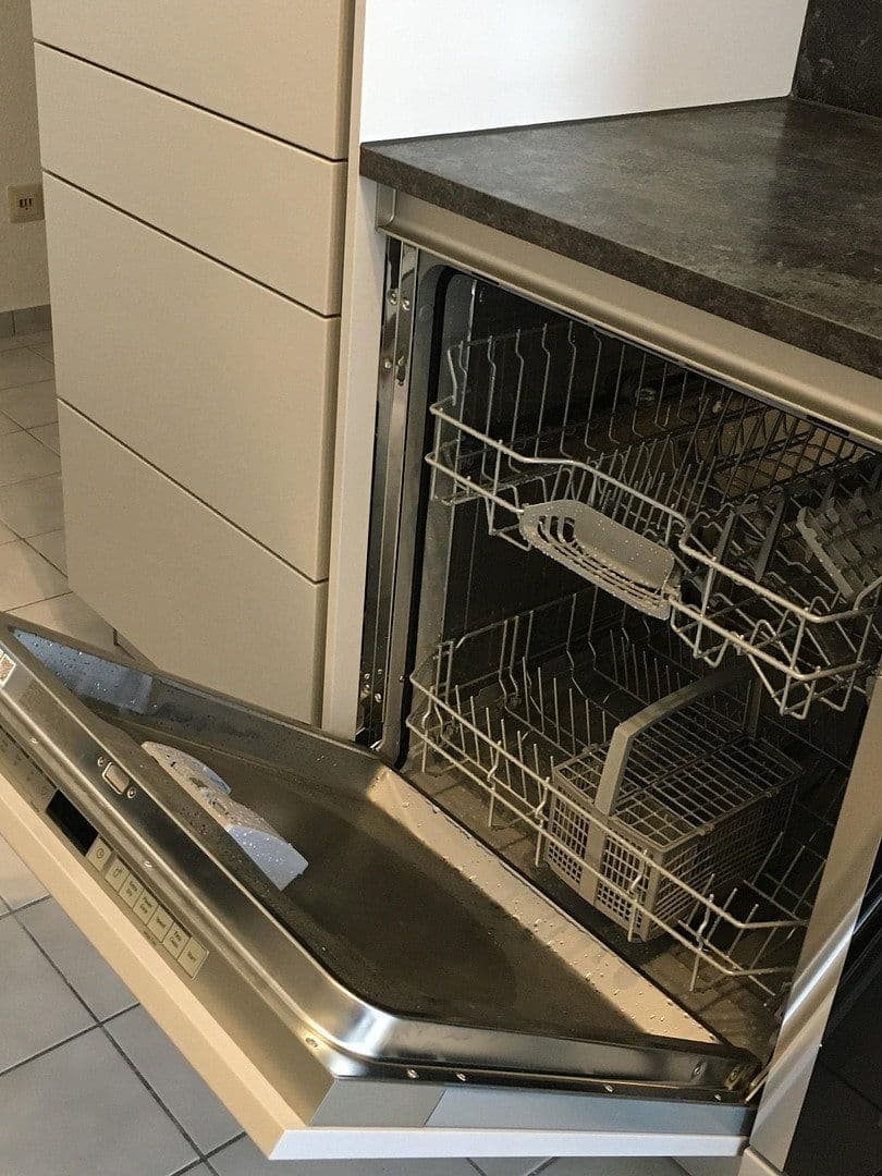 Prenájom bytu 1-izbový 38 m², Ostfildern, Bádensko-Wurttembersko Prenájom bytu 1-izbový 38 m², Ostfildern, Bádensko-Wurttembersko