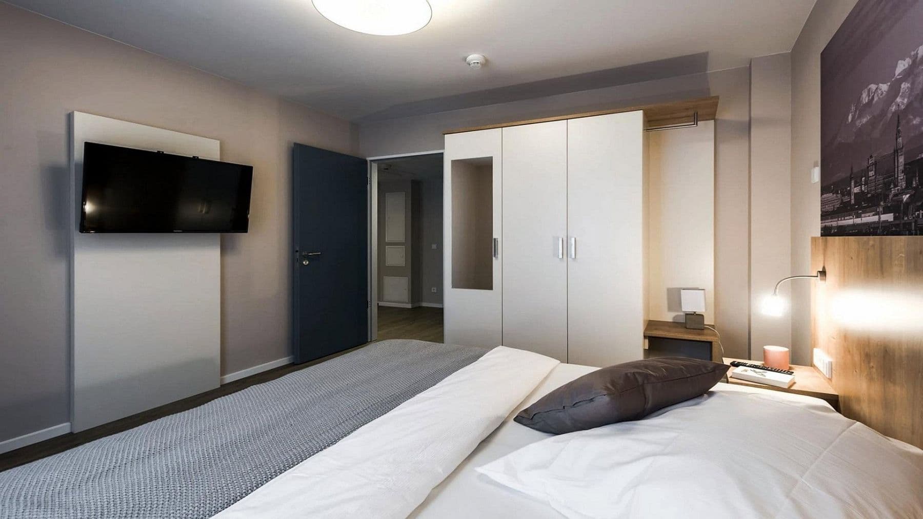 Prenájom bytu 2-izbový 58 m², München, Bavorsko Prenájom bytu 2-izbový 58 m², München, Bavorsko