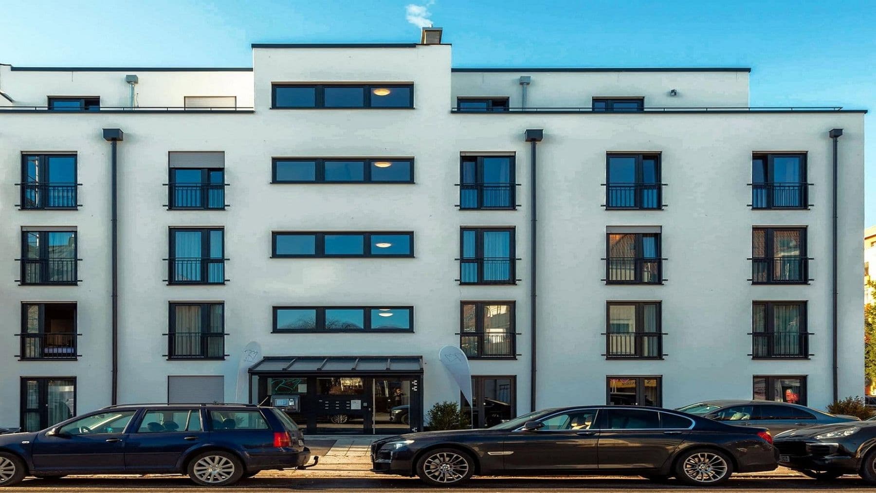 Prenájom bytu 2-izbový 58 m², München, Bavorsko Prenájom bytu 2-izbový 58 m², München, Bavorsko