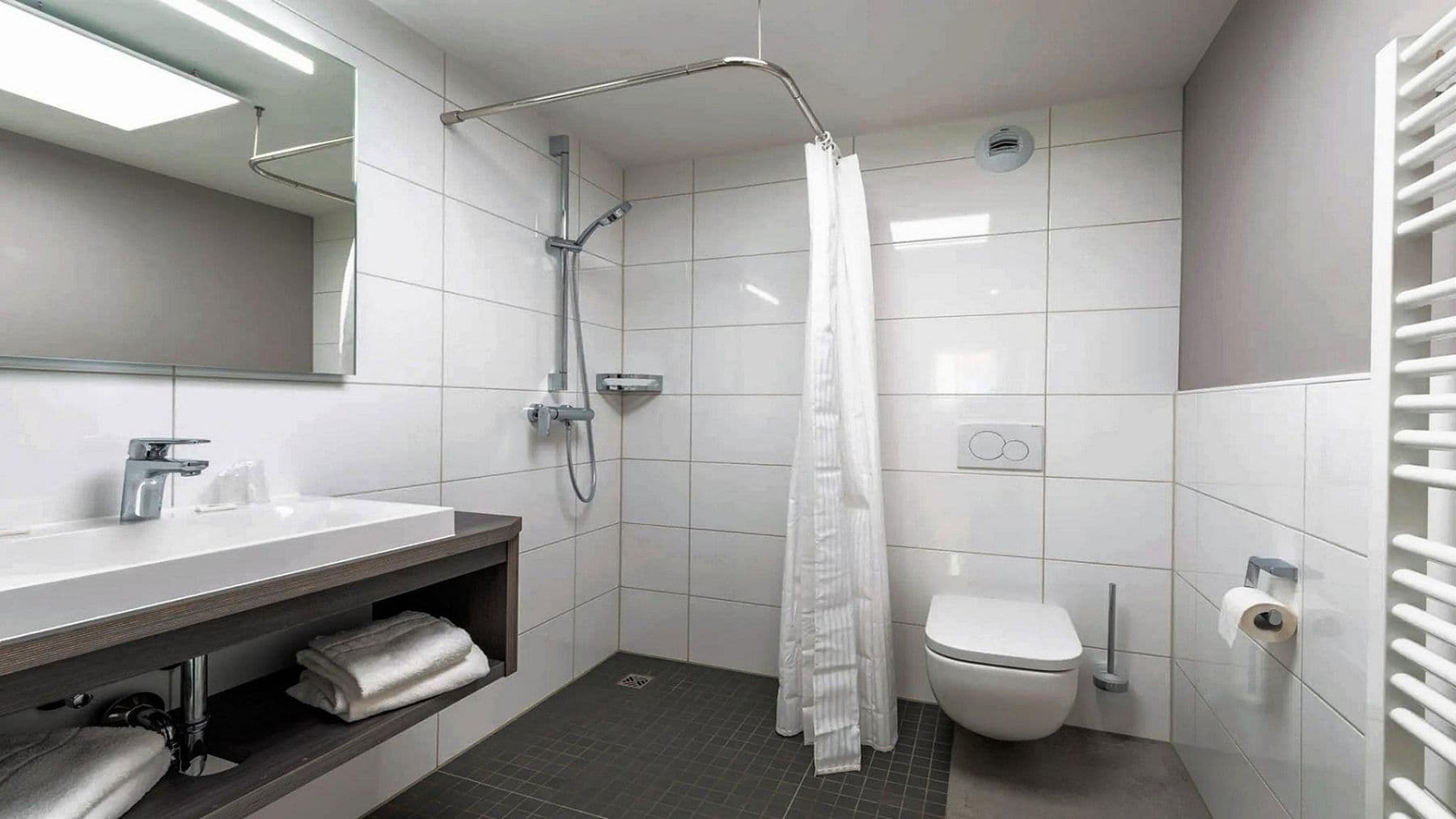Prenájom bytu 2-izbový 58 m², München, Bavorsko Prenájom bytu 2-izbový 58 m², München, Bavorsko