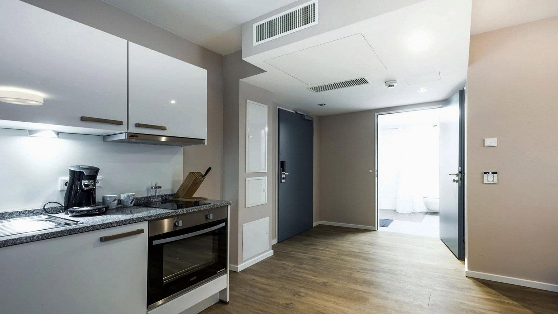Prenájom bytu 2-izbový 58 m², München, Bavorsko Prenájom bytu 2-izbový 58 m², München, Bavorsko