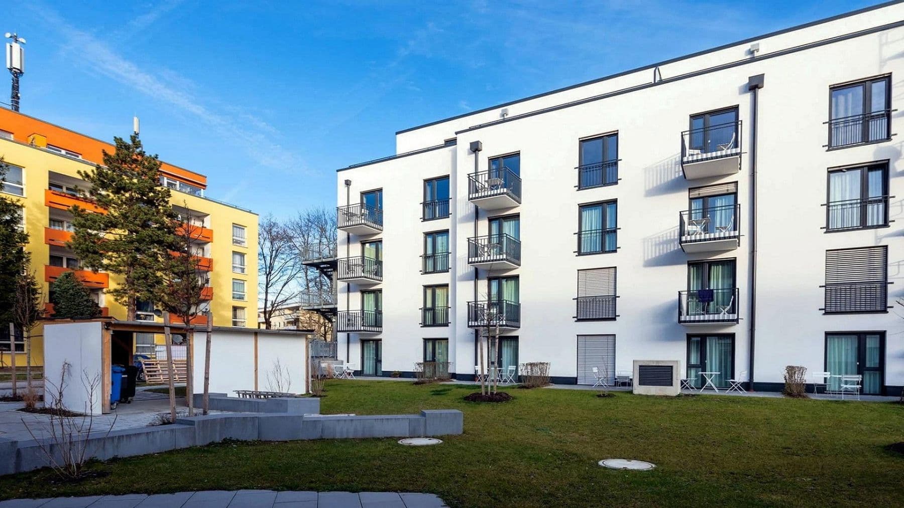 Prenájom bytu 2-izbový 58 m², München, Bavorsko Prenájom bytu 2-izbový 58 m², München, Bavorsko
