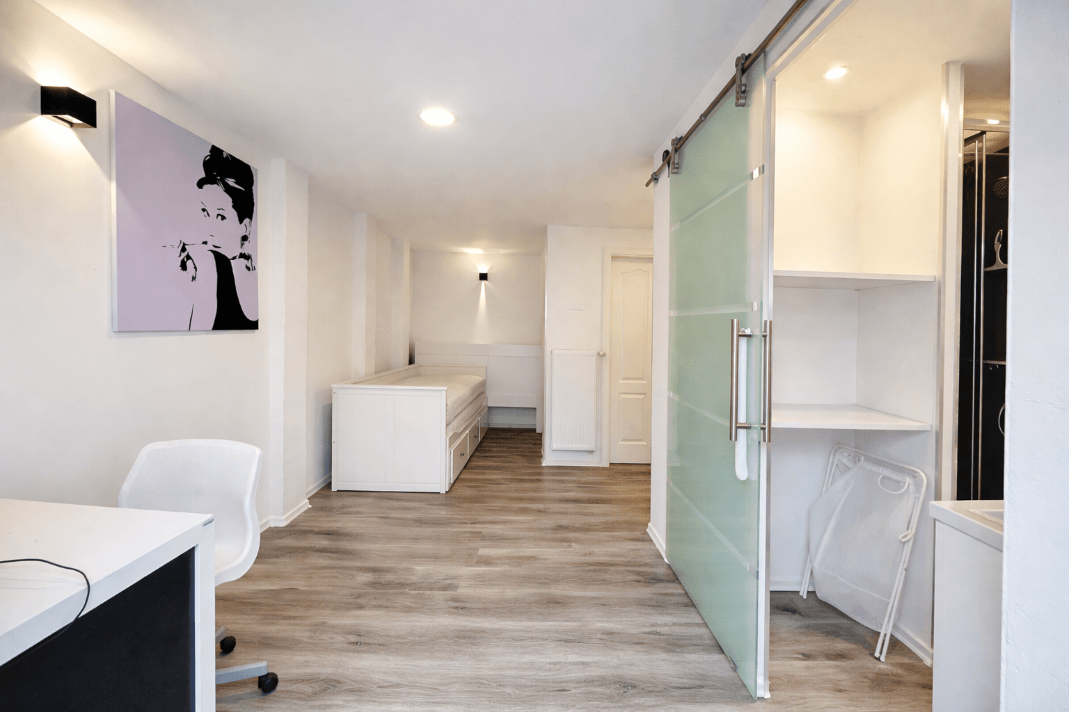 Predaj domu 674 m², pozemek 860 m², Schwerin, Meklenbursko-Predpomoransko Predaj domu 674 m², pozemek 860 m², Schwerin, Meklenbursko-Predpomoransko