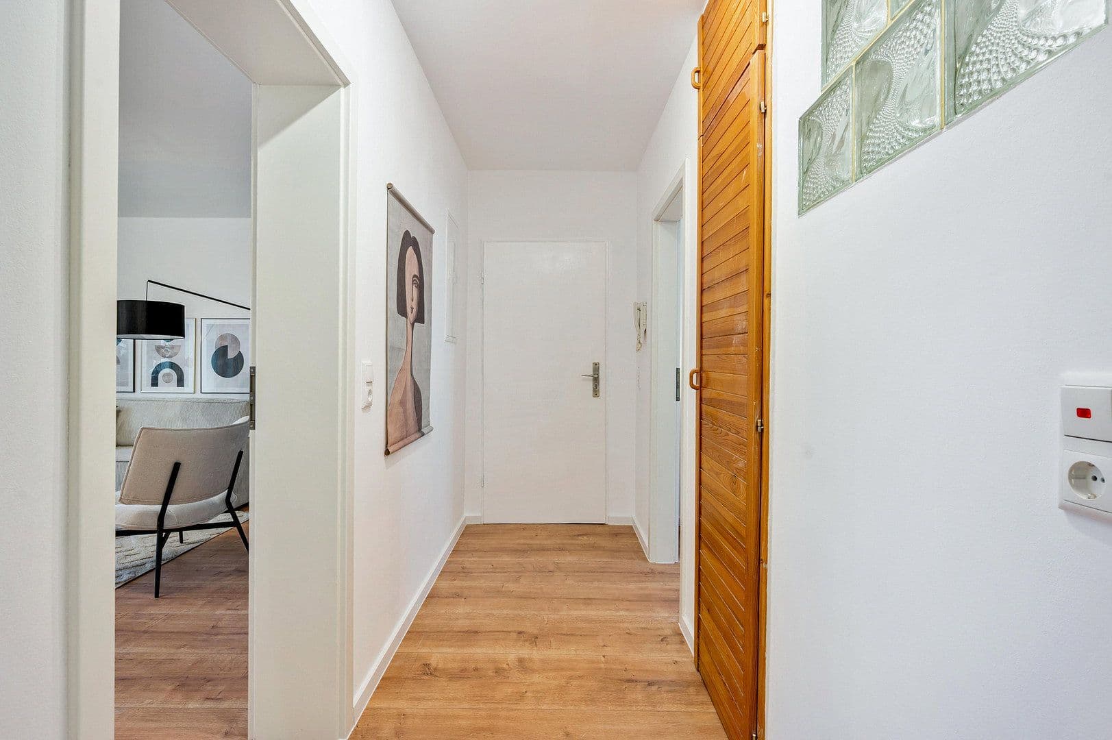 Predaj bytu 3-izbový 75 m², Schillerstraße 9, Taunusstein, Hesensko Predaj bytu 3-izbový 75 m², Schillerstraße 9, Taunusstein, Hesensko