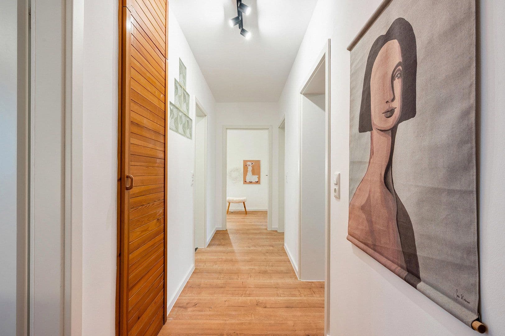 Predaj bytu 3-izbový 75 m², Schillerstraße 9, Taunusstein, Hesensko Predaj bytu 3-izbový 75 m², Schillerstraße 9, Taunusstein, Hesensko