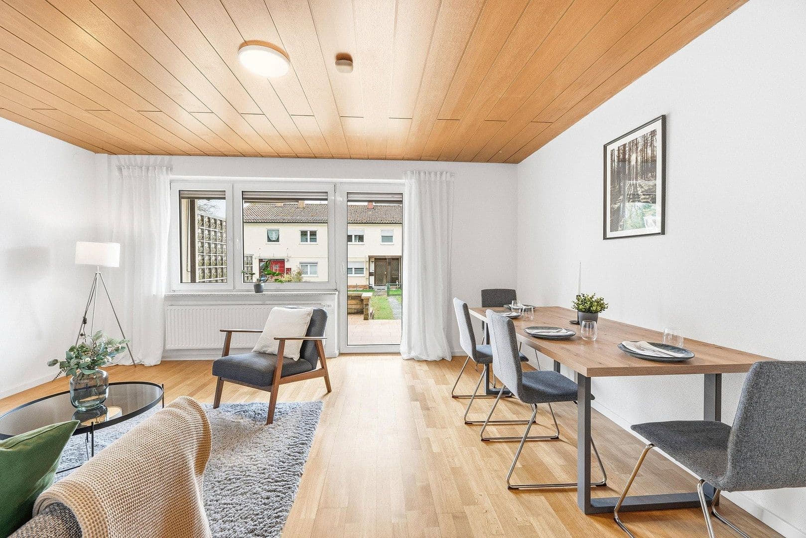 Predaj domu 93 m², pozemek 161 m², Ulm, Bádensko-Wurttembersko Predaj domu 93 m², pozemek 161 m², Ulm, Bádensko-Wurttembersko