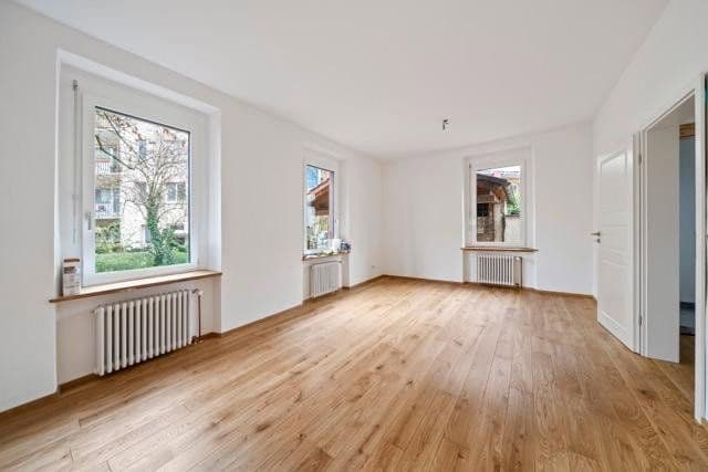 Prenájom bytu 2-izbový 66 m², Freiburg, Bádensko-Wurttembersko Prenájom bytu 2-izbový 66 m², Freiburg, Bádensko-Wurttembersko