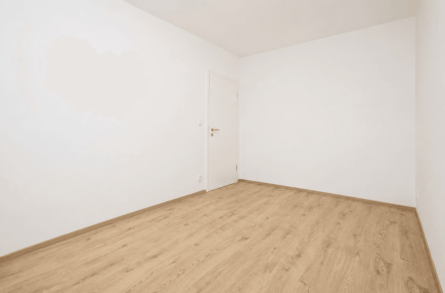 Predaj kancelárie 198 m², München, Bavorsko Predaj kancelárie 198 m², München, Bavorsko