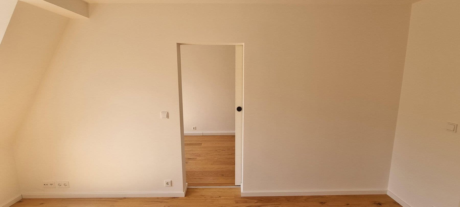 Prenájom bytu 2-izbový 42 m², Schillerstraße 4, Nürnberg, Bavorsko Prenájom bytu 2-izbový 42 m², Schillerstraße 4, Nürnberg, Bavorsko
