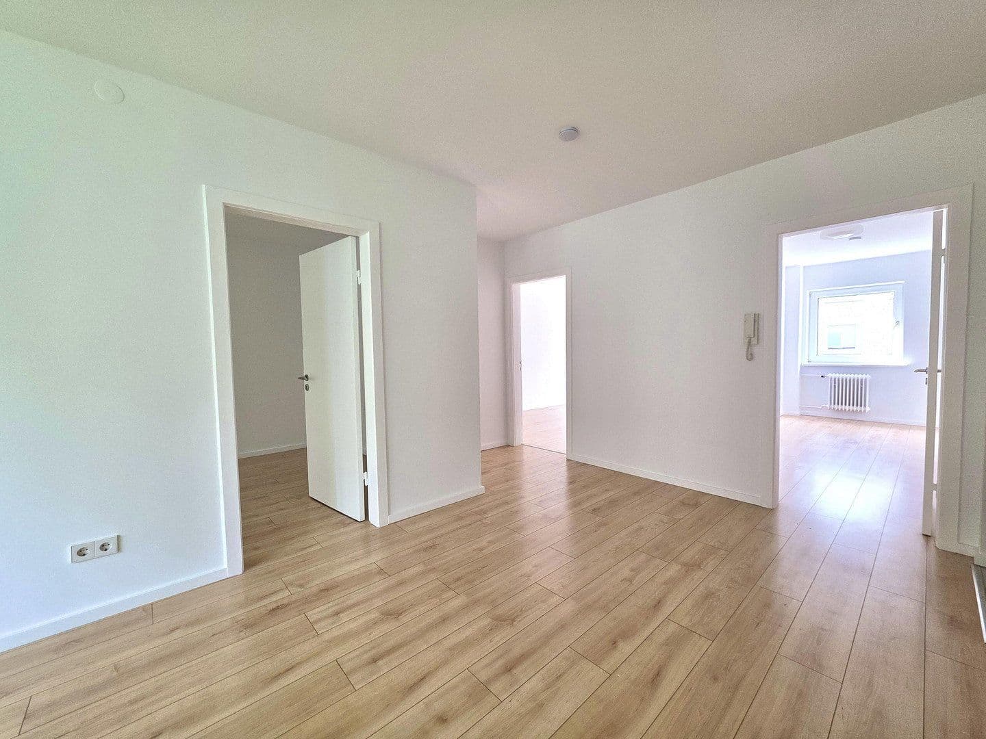 Predaj bytu 4-izbový 71 m², Bernstorffstraße 12, Hamburg, Hamburg Predaj bytu 4-izbový 71 m², Bernstorffstraße 12, Hamburg, Hamburg