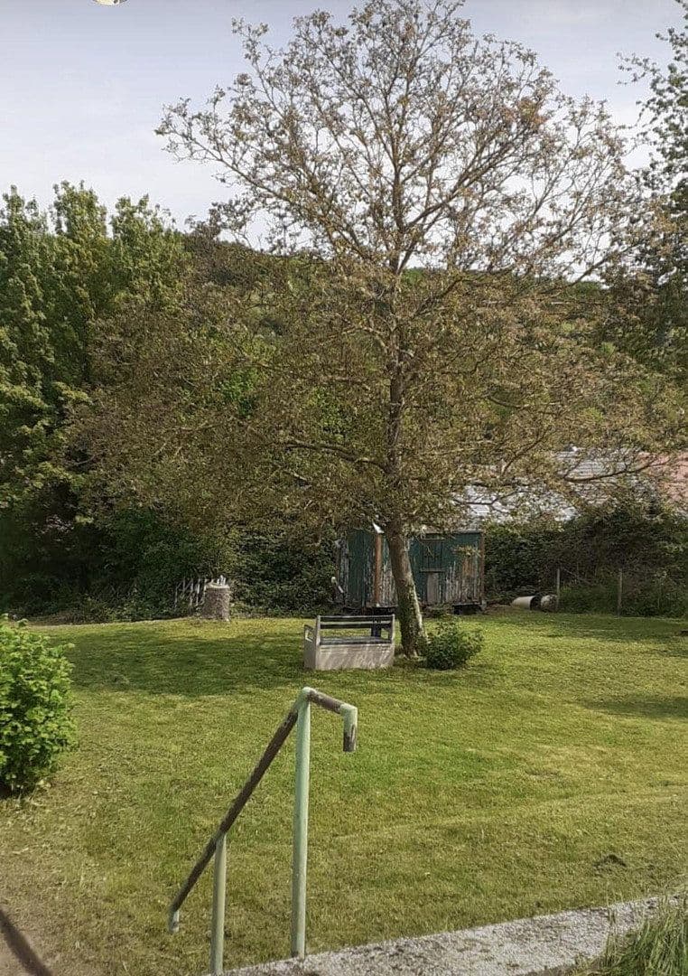 Predaj domu 85 m², pozemek 1.213 m², Grafschaft, Porýnie-Falcko Predaj domu 85 m², pozemek 1.213 m², Grafschaft, Porýnie-Falcko
