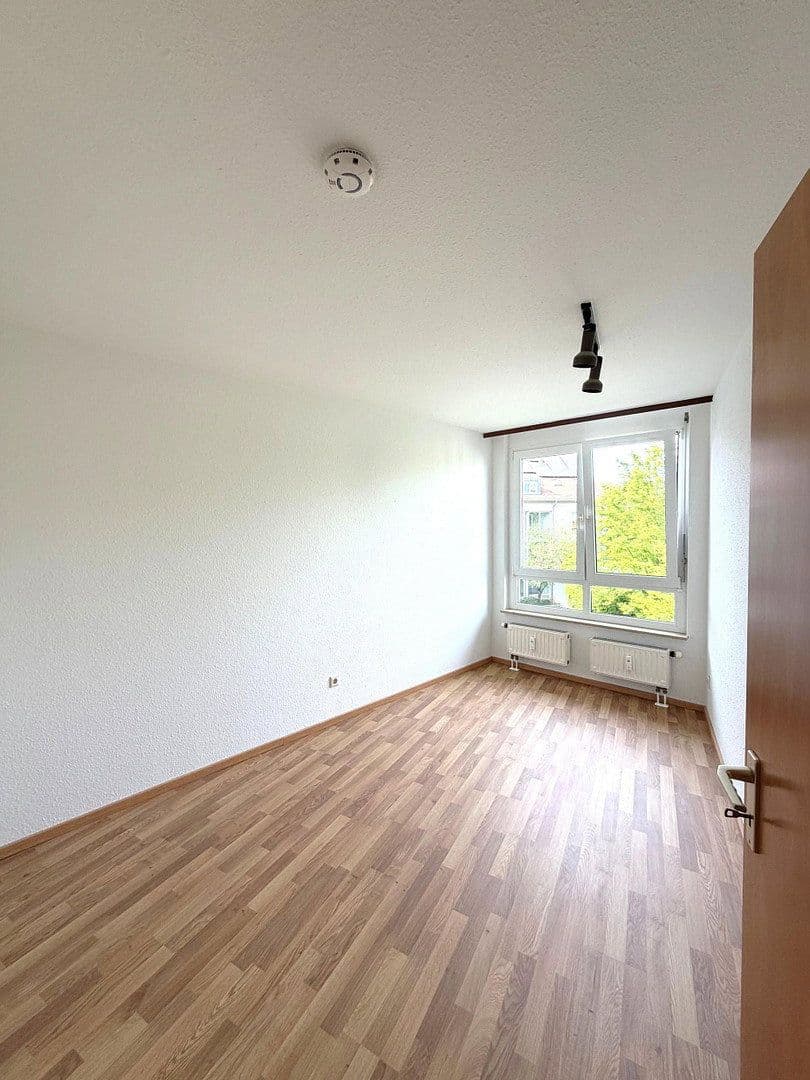 Prenájom bytu 3-izbový 71 m², Waiblingen, Bádensko-Wurttembersko Prenájom bytu 3-izbový 71 m², Waiblingen, Bádensko-Wurttembersko