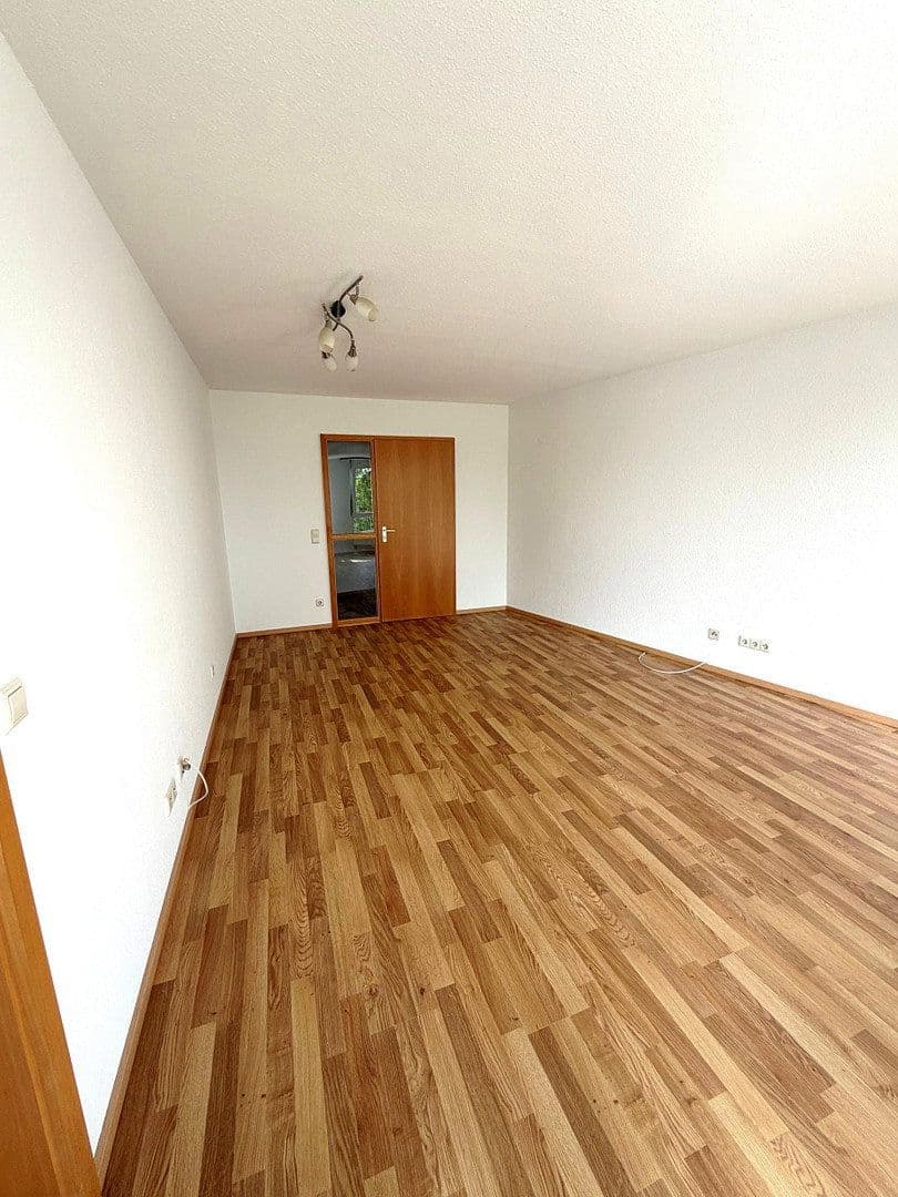 Prenájom bytu 3-izbový 71 m², Waiblingen, Bádensko-Wurttembersko Prenájom bytu 3-izbový 71 m², Waiblingen, Bádensko-Wurttembersko