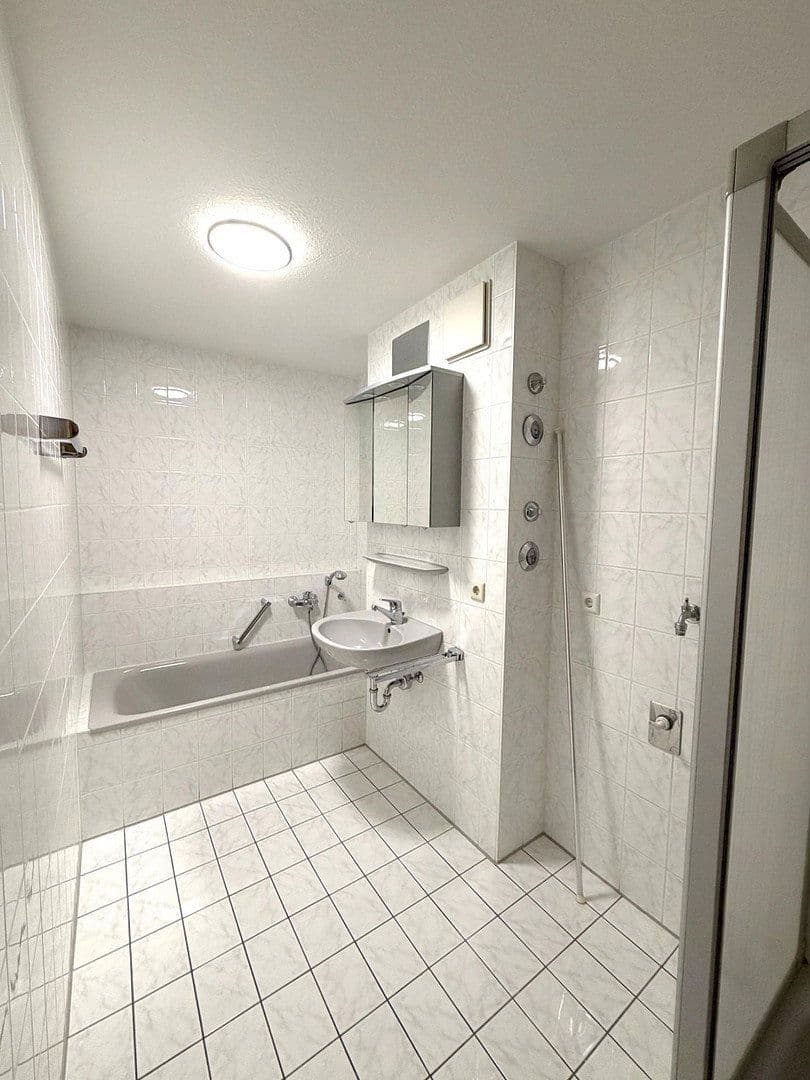 Prenájom bytu 3-izbový 71 m², Waiblingen, Bádensko-Wurttembersko Prenájom bytu 3-izbový 71 m², Waiblingen, Bádensko-Wurttembersko