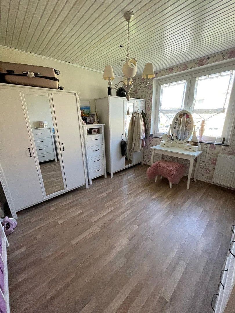 Prenájom bytu 3-izbový 75 m², Gesenhofstr 3, Dortmund, Severné Porýnie - Westfálsko Prenájom bytu 3-izbový 75 m², Gesenhofstr 3, Dortmund, Severné Porýnie - Westfálsko