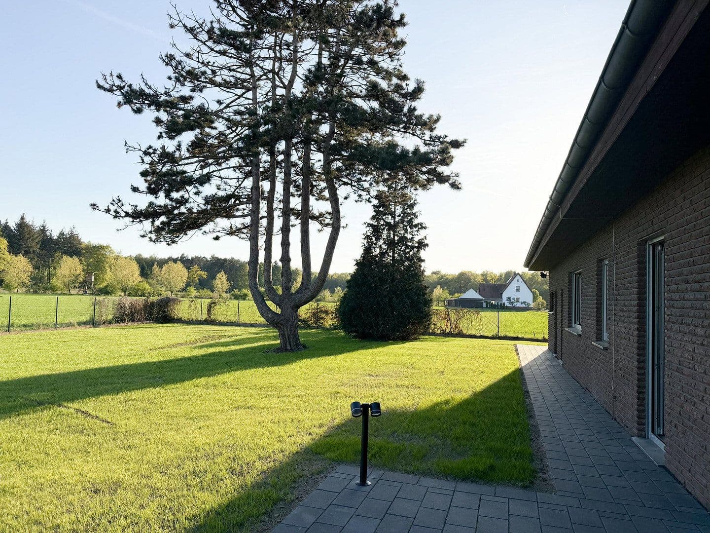 Predaj domu 170 m², pozemek 1.622 m², Brüningsweg 141, Gütersloh, Severné Porýnie - Westfálsko Predaj domu 170 m², pozemek 1.622 m², Brüningsweg 141, Gütersloh, Severné Porýnie - Westfálsko