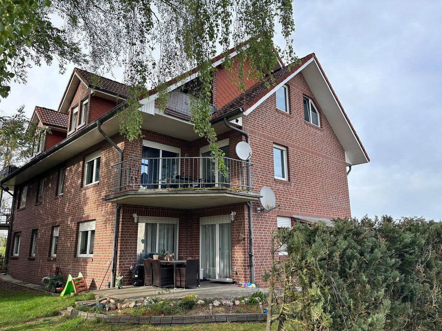 Prenájom bytu 3-izbový 77 m², Kolberger Straße 19, Fürstenau, Dolné Sasko Prenájom bytu 3-izbový 77 m², Kolberger Straße 19, Fürstenau, Dolné Sasko