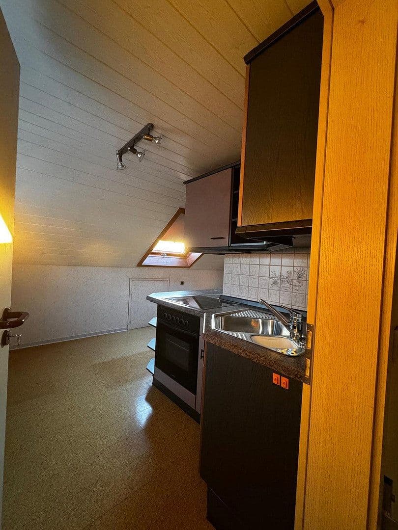 Predaj domu 163 m², pozemek 598 m², Burgstetten, Bádensko-Wurttembersko Predaj domu 163 m², pozemek 598 m², Burgstetten, Bádensko-Wurttembersko