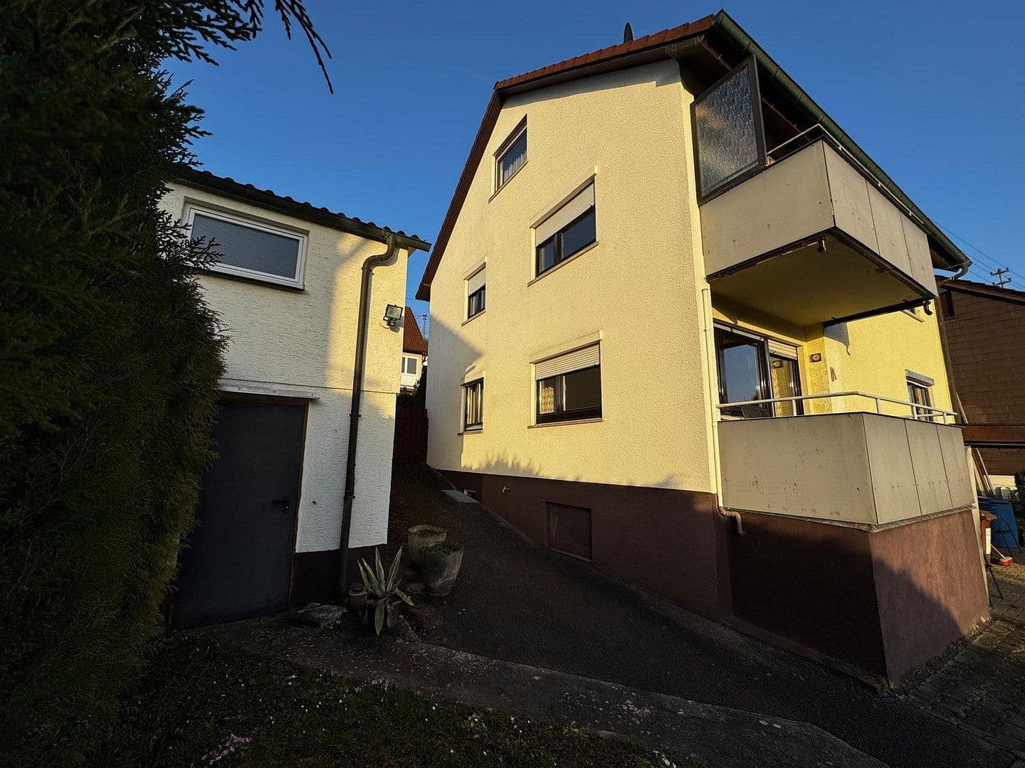 Predaj domu 163 m², pozemek 598 m², Burgstetten, Bádensko-Wurttembersko Predaj domu 163 m², pozemek 598 m², Burgstetten, Bádensko-Wurttembersko