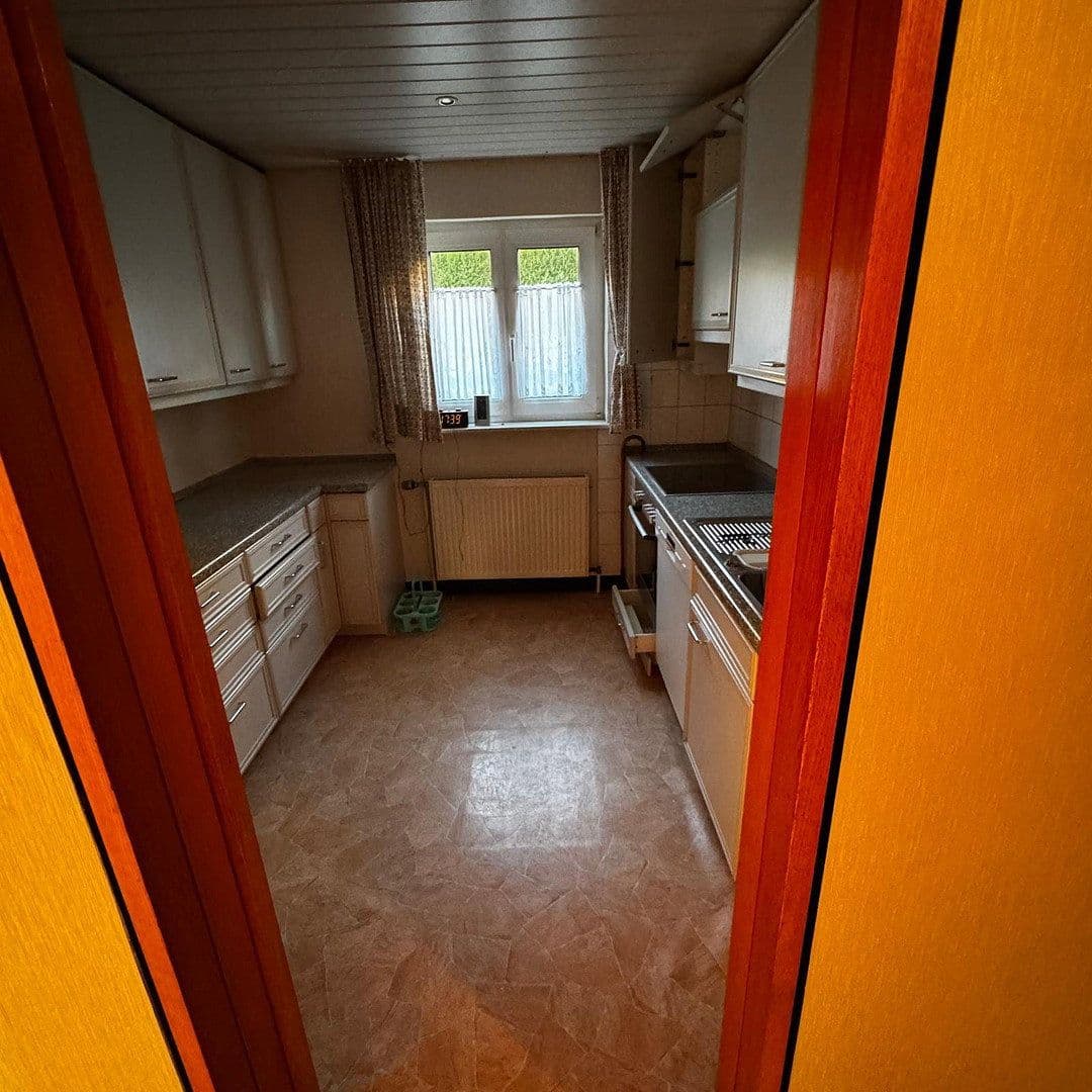 Predaj domu 163 m², pozemek 598 m², Burgstetten, Bádensko-Wurttembersko Predaj domu 163 m², pozemek 598 m², Burgstetten, Bádensko-Wurttembersko