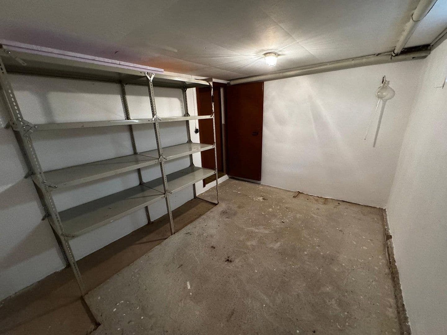 Predaj domu 163 m², pozemek 598 m², Burgstetten, Bádensko-Wurttembersko Predaj domu 163 m², pozemek 598 m², Burgstetten, Bádensko-Wurttembersko