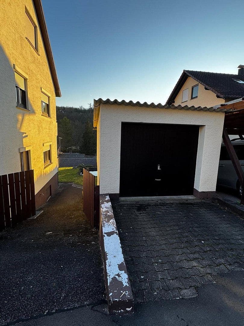 Predaj domu 163 m², pozemek 598 m², Burgstetten, Bádensko-Wurttembersko Predaj domu 163 m², pozemek 598 m², Burgstetten, Bádensko-Wurttembersko