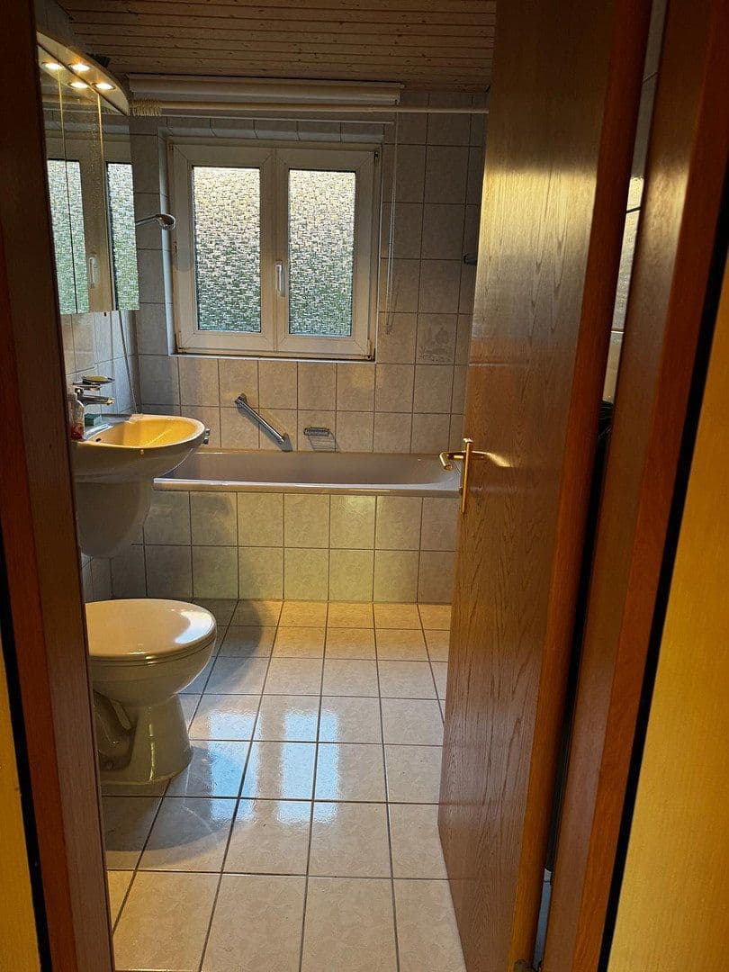 Predaj domu 163 m², pozemek 598 m², Burgstetten, Bádensko-Wurttembersko Predaj domu 163 m², pozemek 598 m², Burgstetten, Bádensko-Wurttembersko