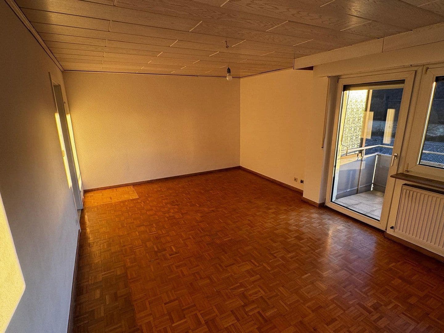 Predaj domu 163 m², pozemek 598 m², Burgstetten, Bádensko-Wurttembersko Predaj domu 163 m², pozemek 598 m², Burgstetten, Bádensko-Wurttembersko